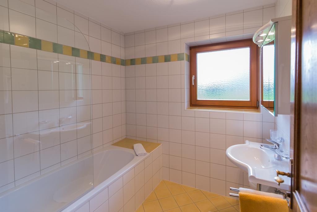 Pension Nigella Neustift im Stubaital Exterior foto